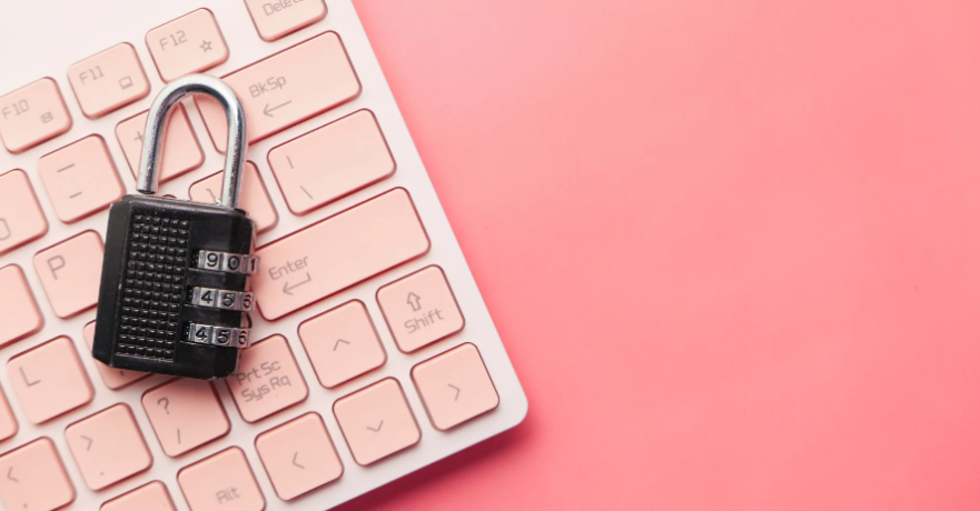 Speedy Cash's tips for protecting yourself from lending fraud.